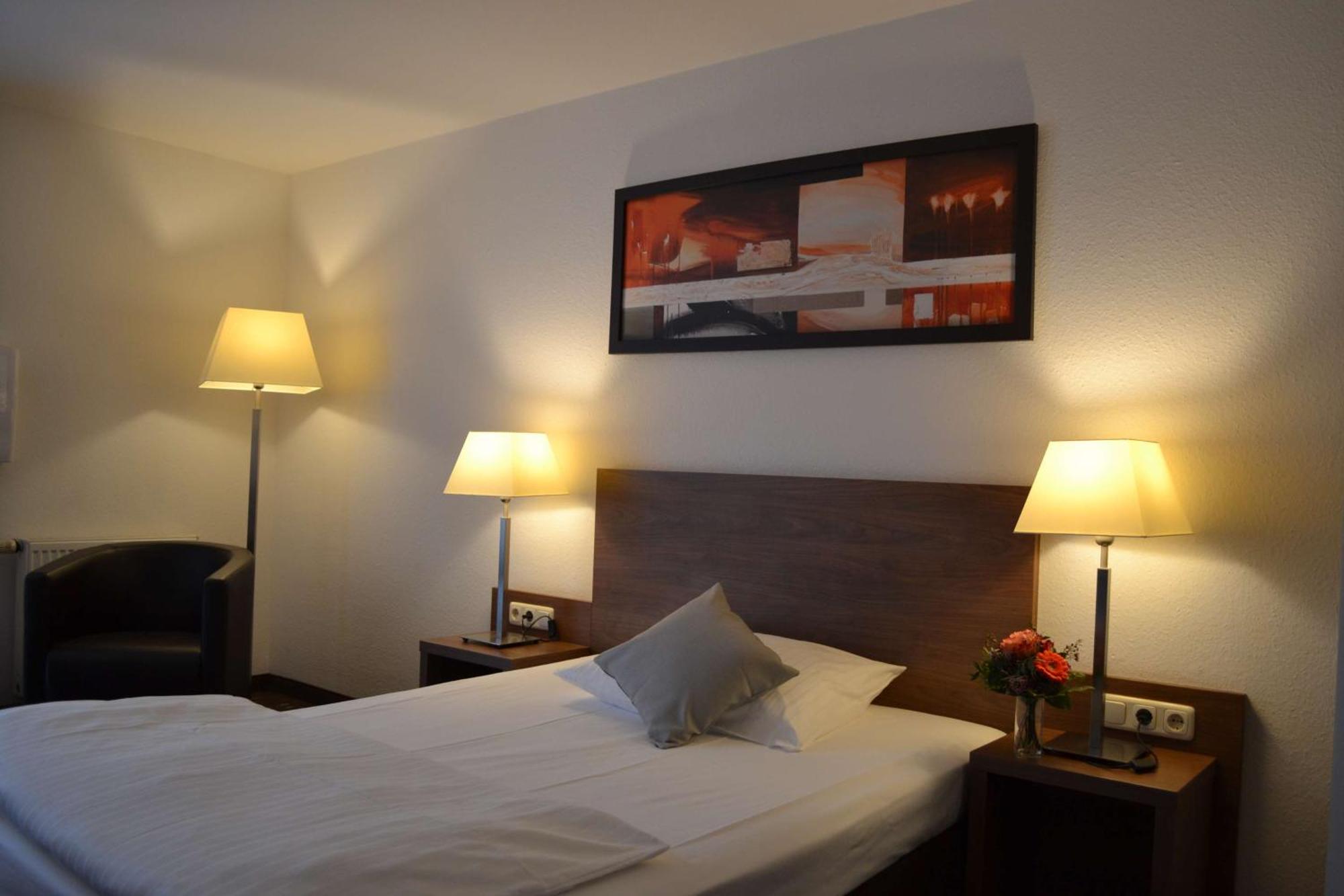 Quality Hotel Erlangen Exterior foto